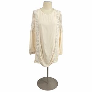 ASTR Cream Lace Trim Top Small Boho Long Sleeve Blouse Romantic Flowy